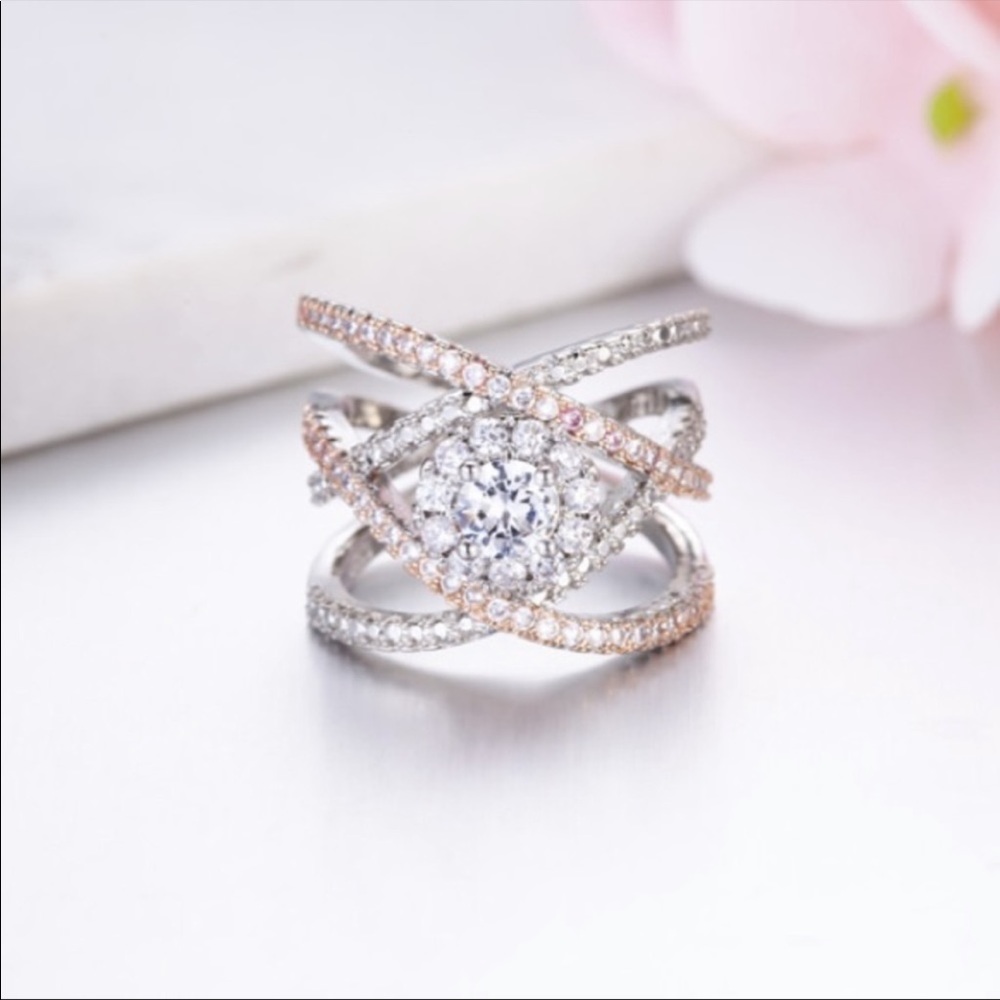 TWISTED 925 STERLING SILVER ROSE GOLD DIAMOND RING, CUTE RING, SHINY RING. - Picture 4 of 4